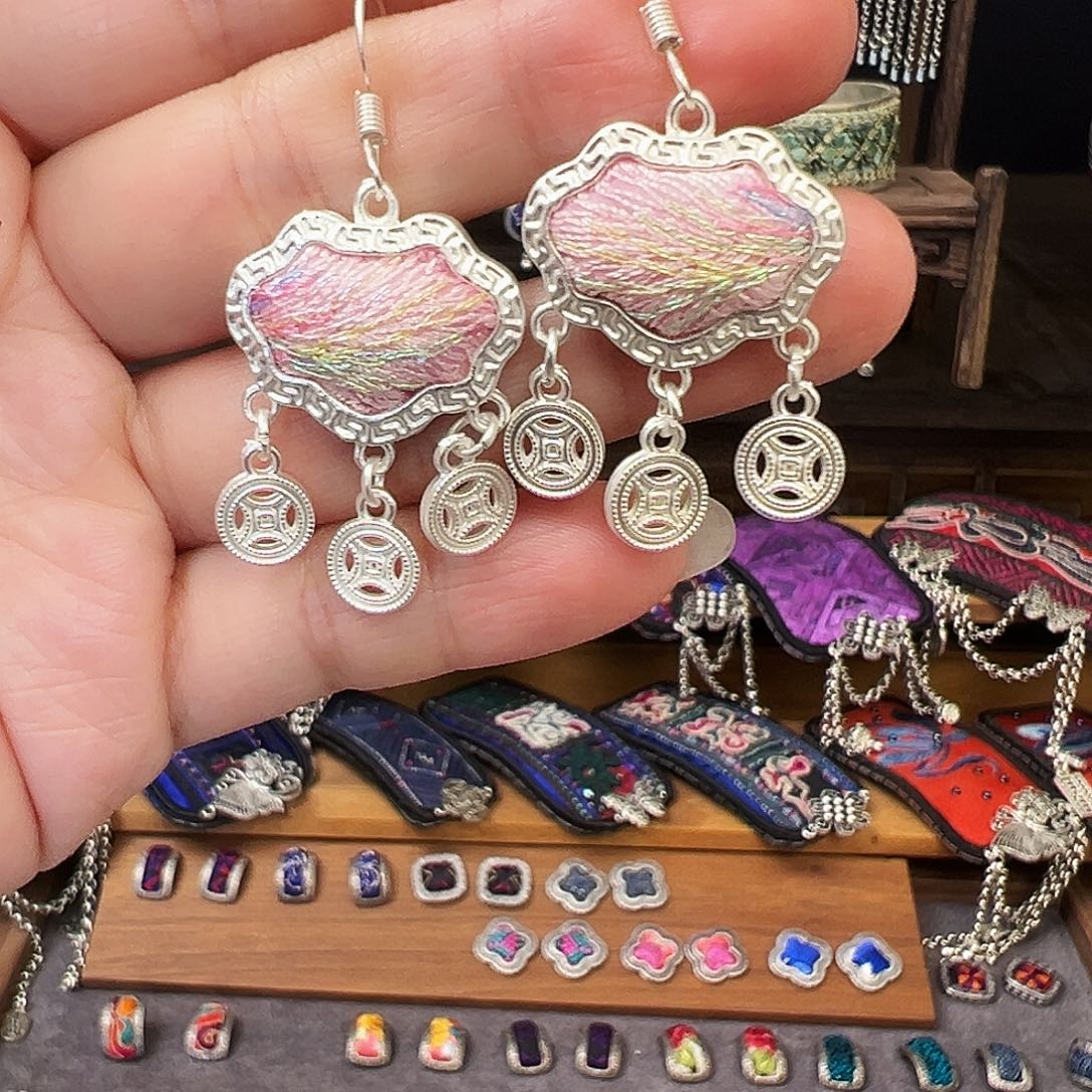 织绣手工刺绣工艺品