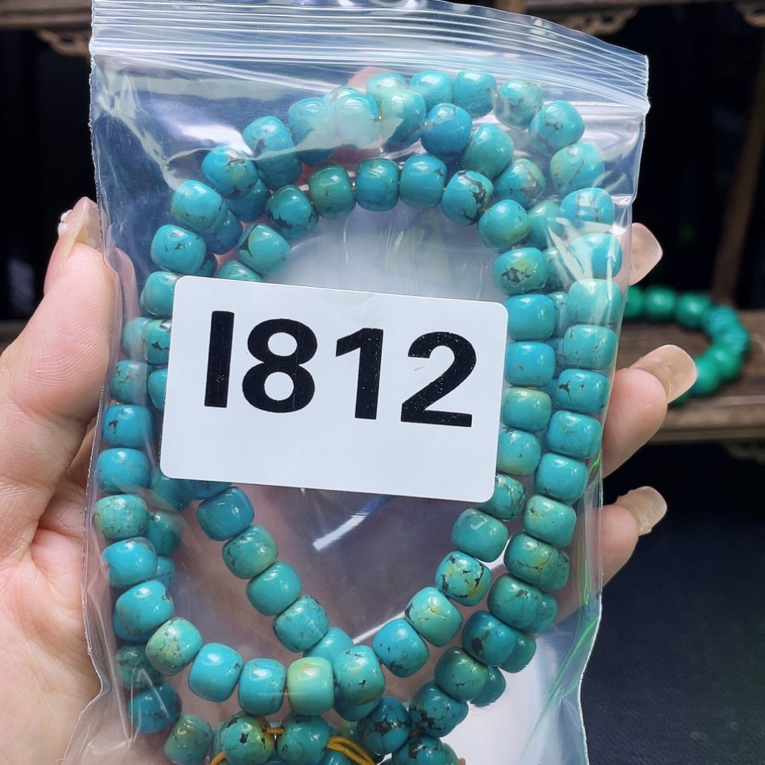 A湖北十堰发货时尚饰品配饰