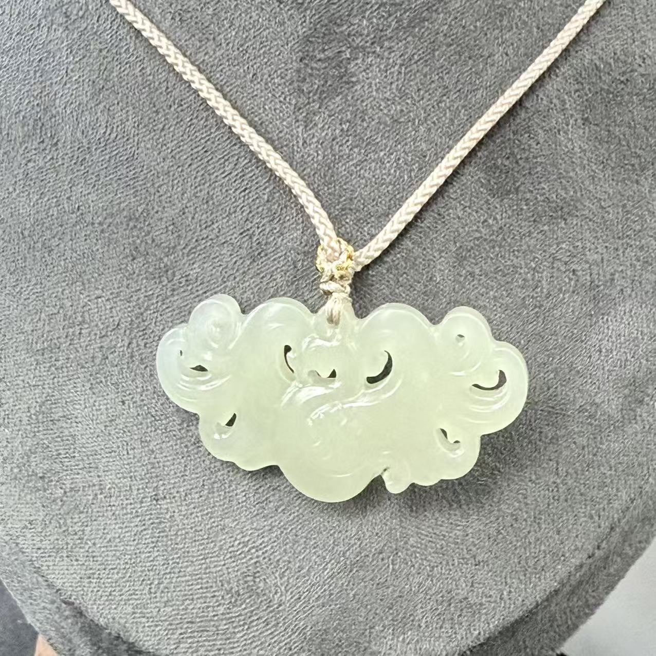 有凤来仪 和田玉吊坠宽约40mm*25mm 