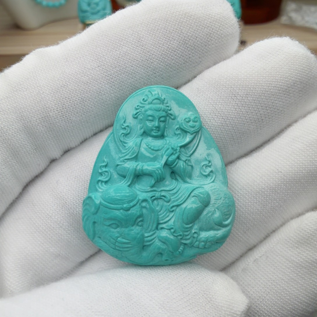 绿松石未镶嵌珠宝奇石