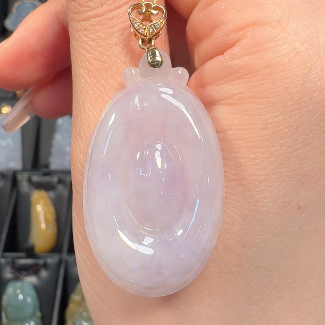 翡翠挂件18K金镶嵌福贝