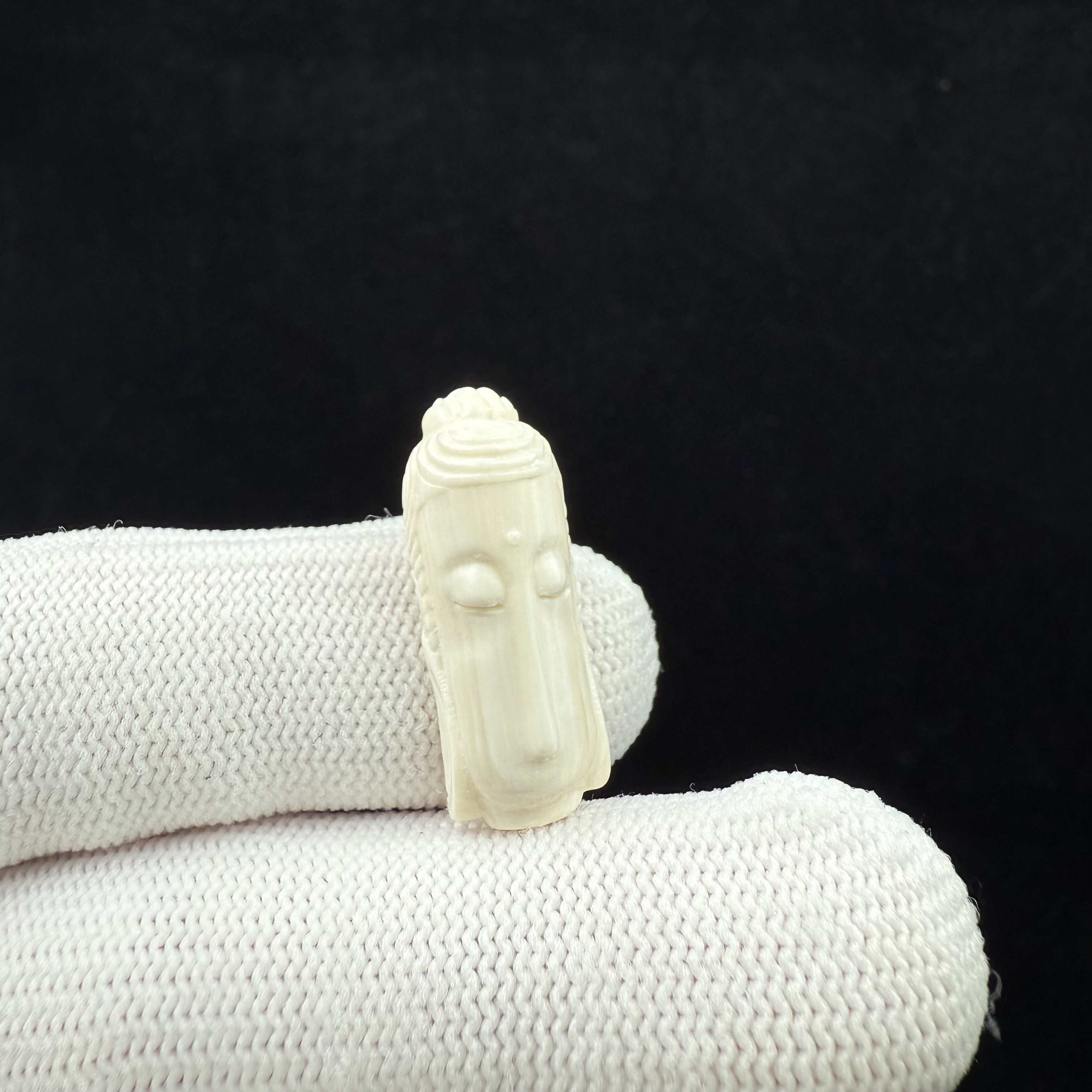 D19-65天然猛犸牙 长脸佛 10*26*7mm支持复检假一罚十