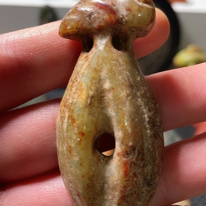 风***人蛇纹石玉未镶嵌挂件