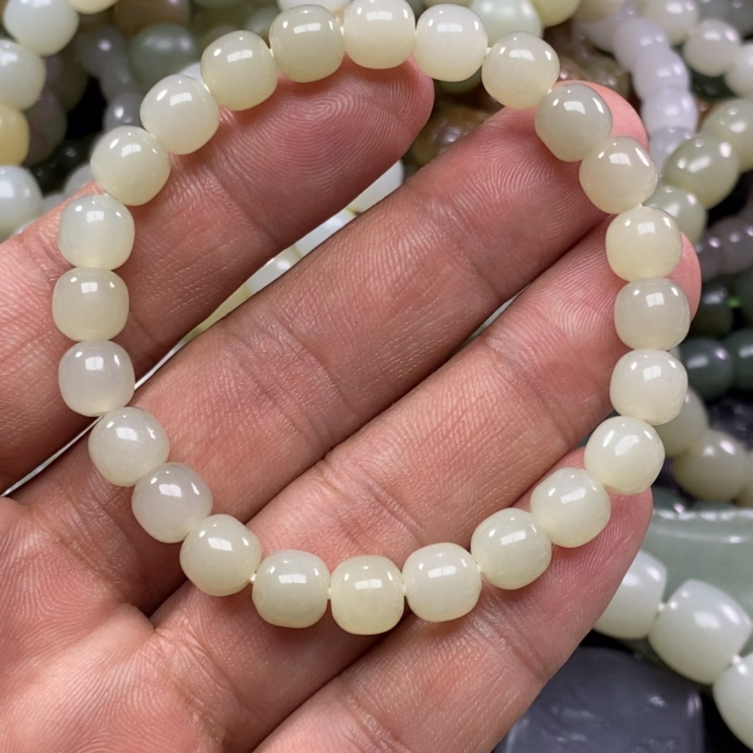 和田玉手链未镶嵌