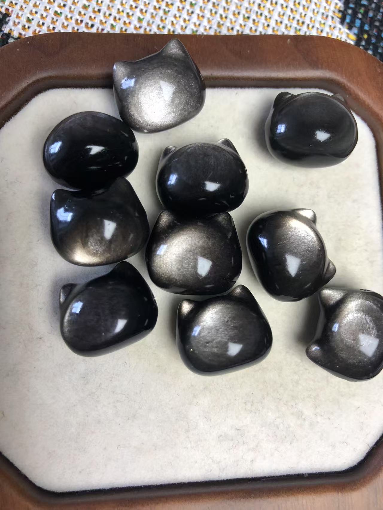 银曜石屁桃无脸猫头DIY手串配珠配饰