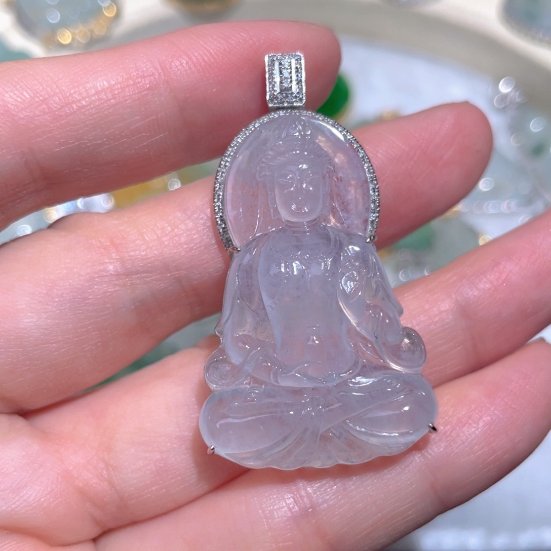 翡翠颈饰18K金镶嵌翡翠