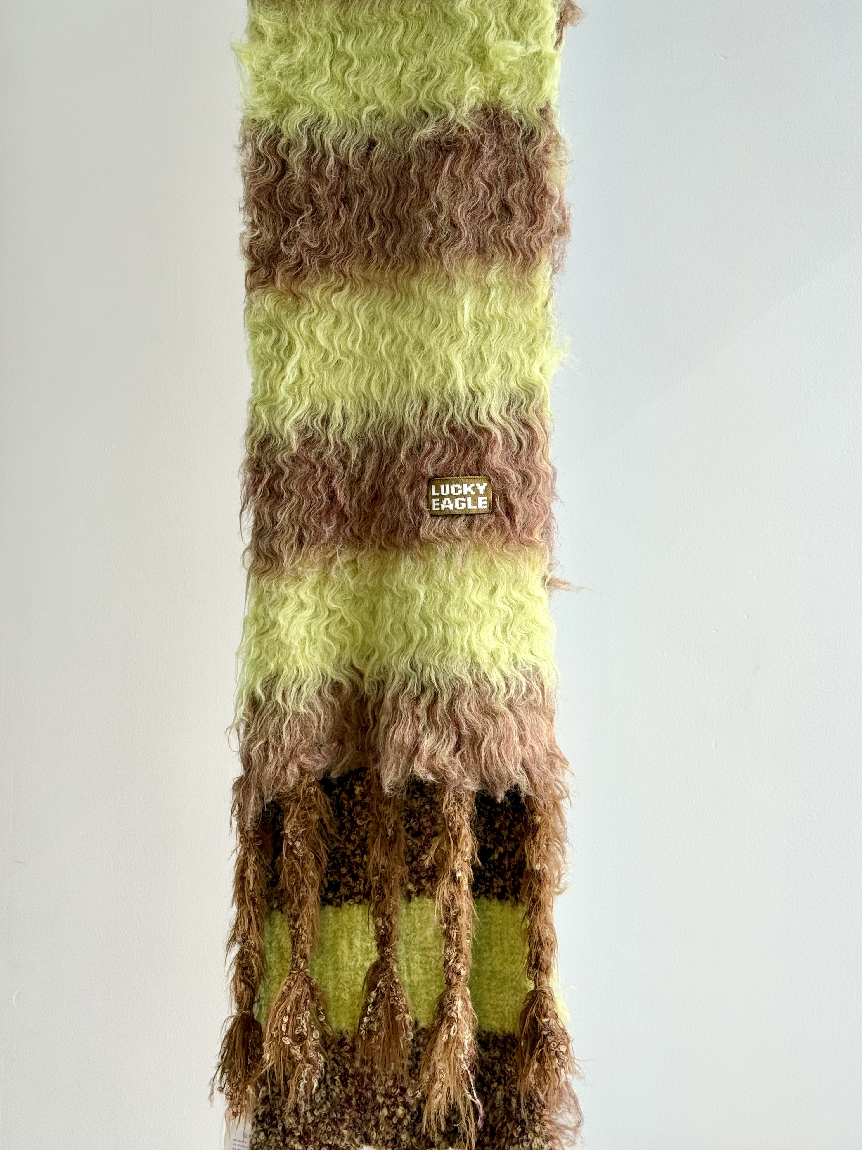 女冬季渐变韩系拉毛卷加厚百搭小麻花穗新款羊毛围巾围脖时髦条纹