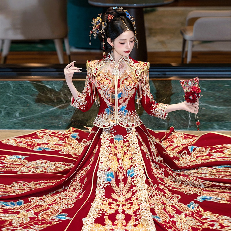 爆款2025新款新娘结婚秀禾服重工高级喷金镂空中式婚服出阁服嫁衣