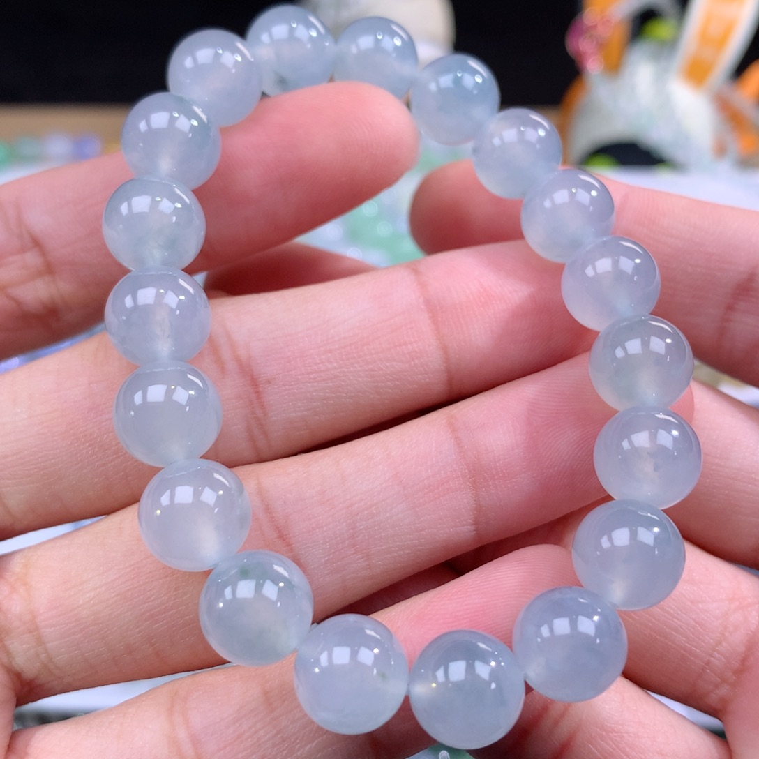 翡翠手链未镶嵌翡翠