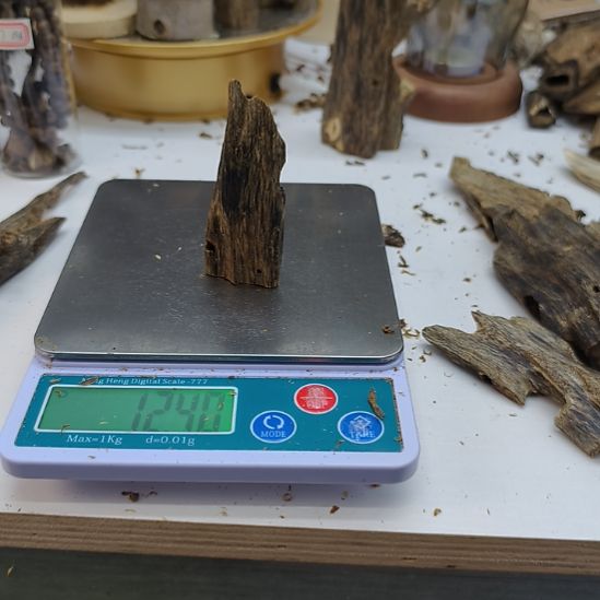 沉香沉香碎屑棋楠虫漏小料15克