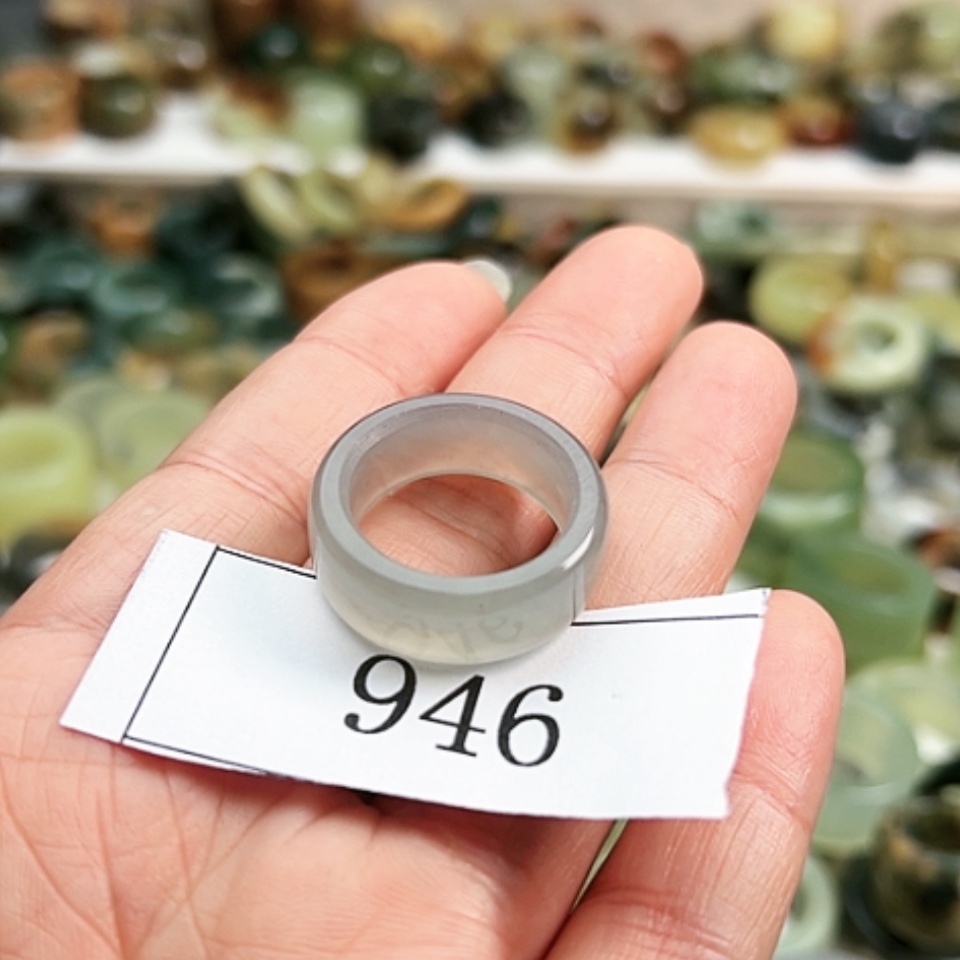 【闪购商品】蛇纹石玉戒指未镶嵌用****9
