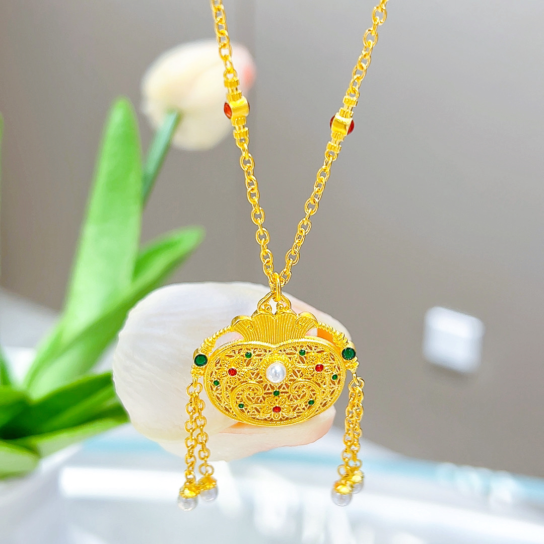 精品5G足金人间富贵花系列珠光宝气锁包项链00758