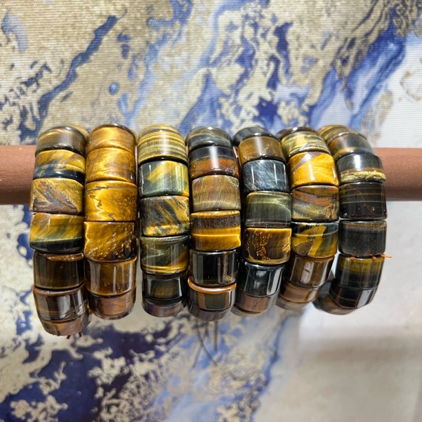 【月月家】Y021天然虎眼石 金虎眼手牌11-16mm 多样性发其一