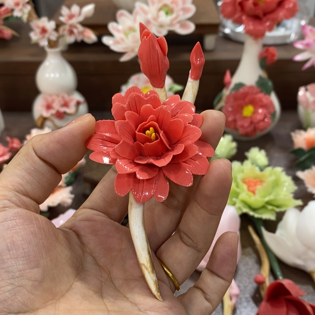 摆件陶瓷手工花摆件