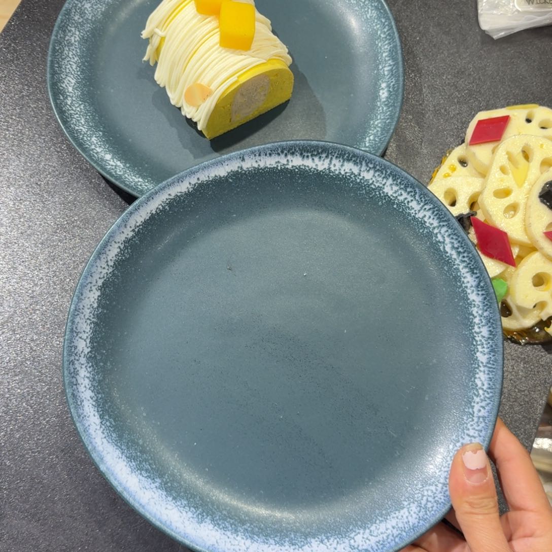 瓷8寸两个微瑕不影响使用