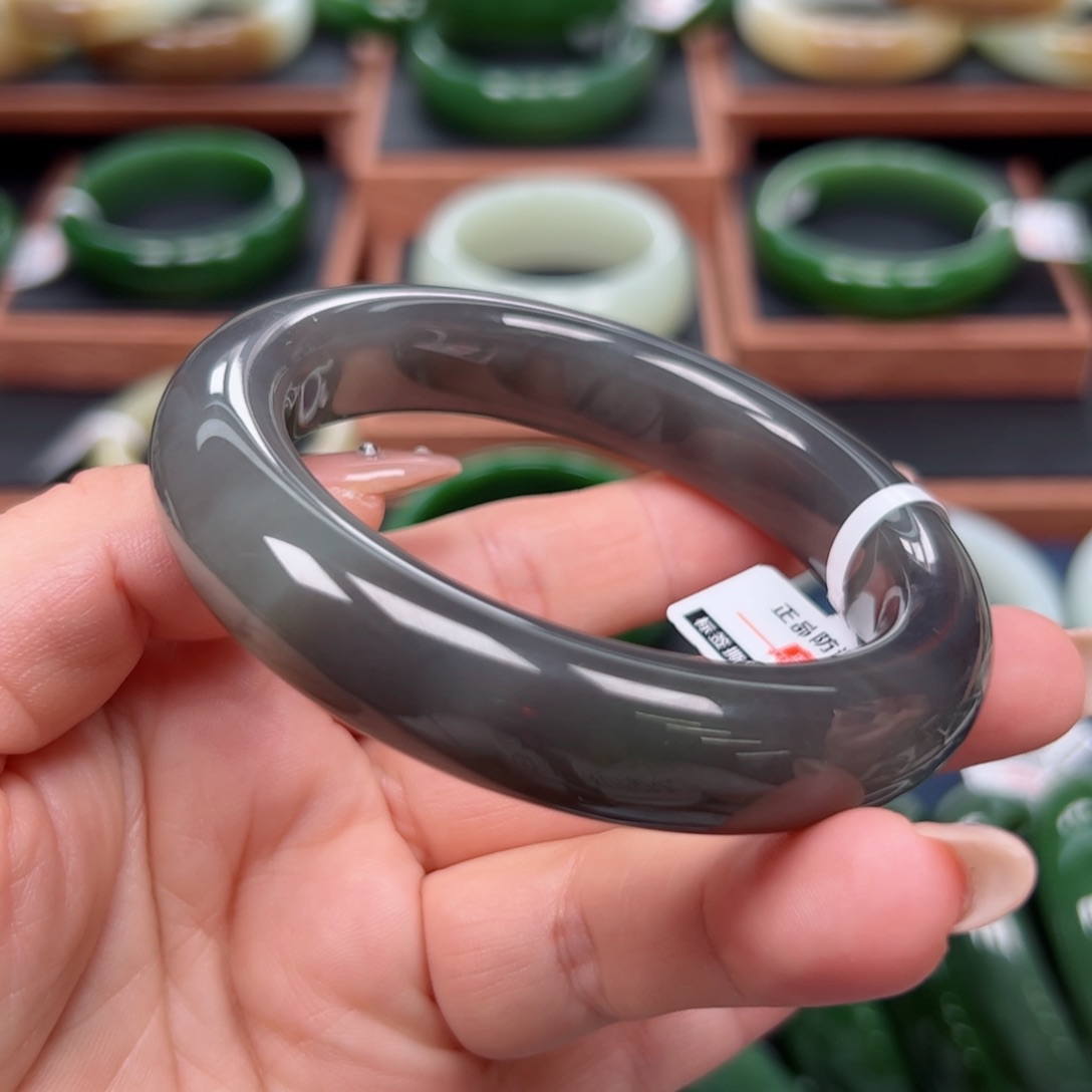 未镶嵌手镯和田玉5960圈口