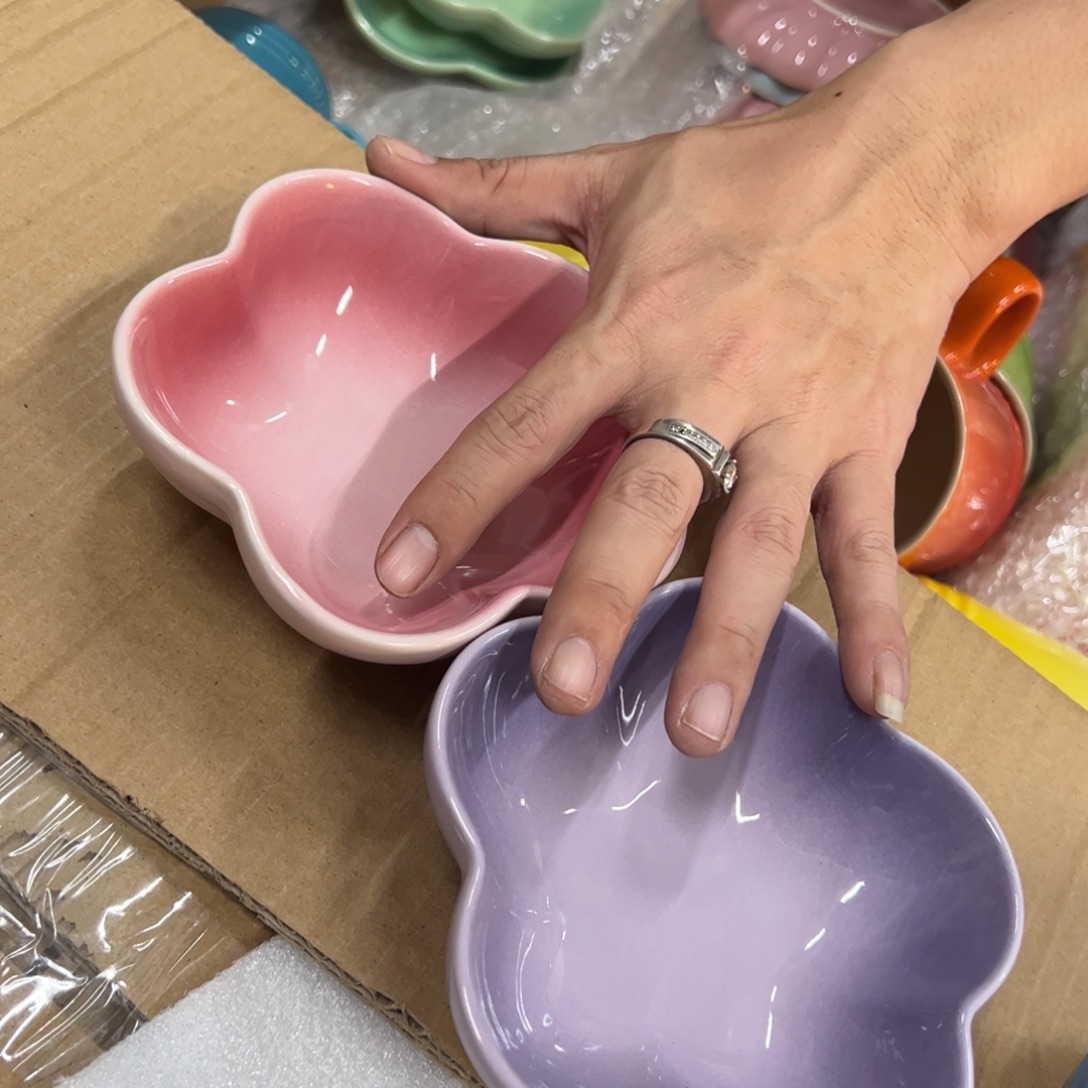 瓷小花朵粉色加鸢尾紫两个