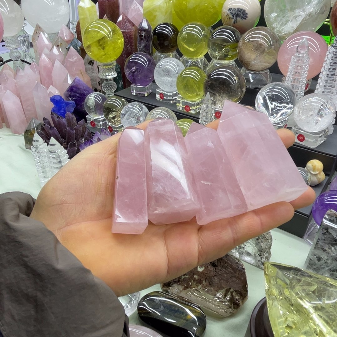 粉晶柱子天然桌面摆件