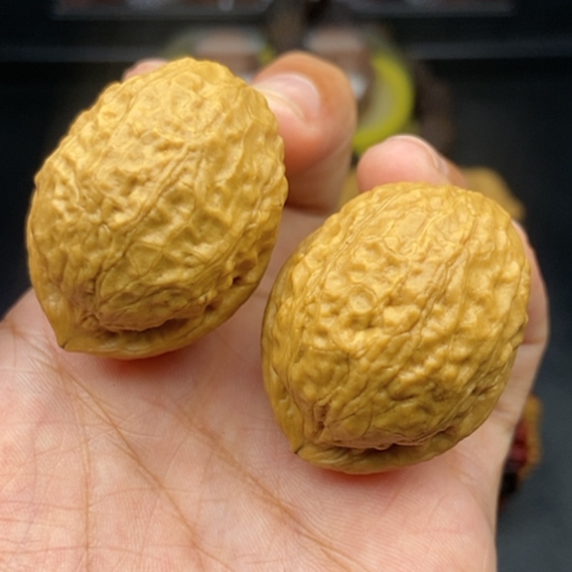 【闪购商品】文玩核桃把件37尺天鹅蛋