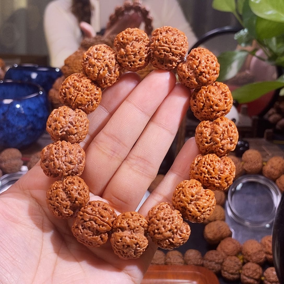 金刚菩提手串四叶草20mm