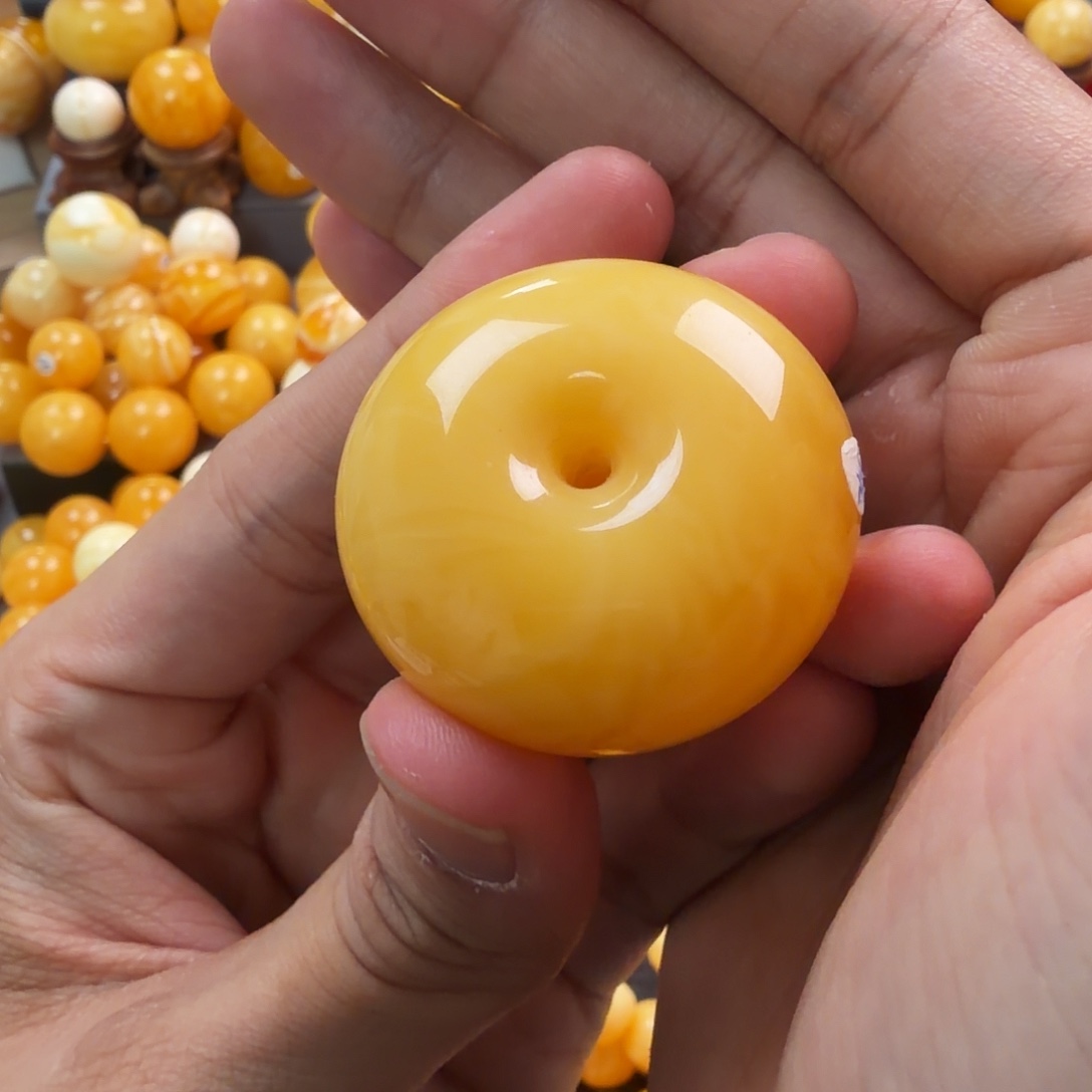 琥珀未镶嵌珠宝奇石21g