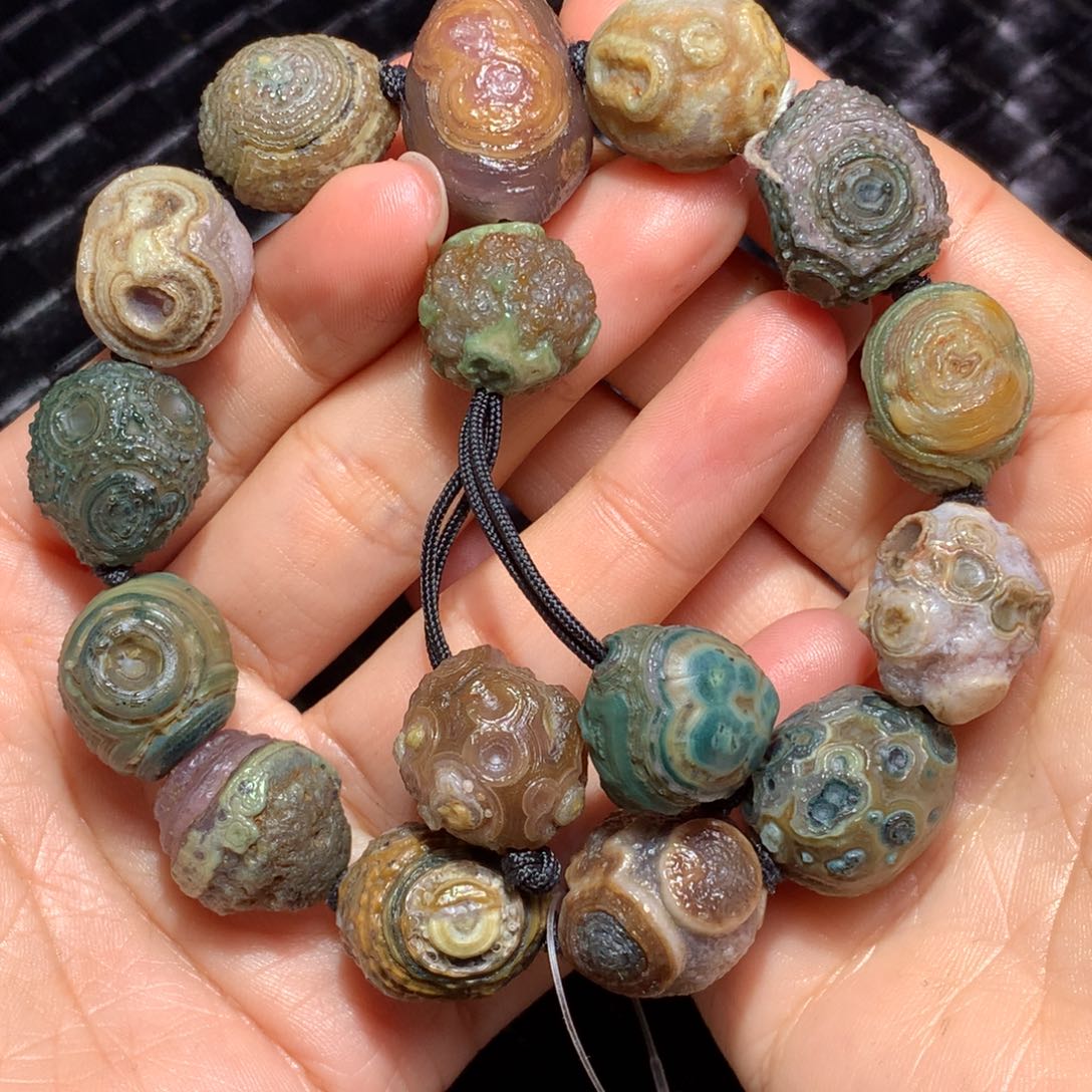 未镶嵌玛瑙/玉髓珠宝半成品