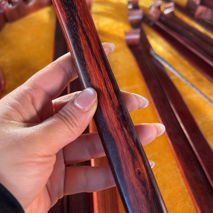 中国红木城逛大集文玩小件