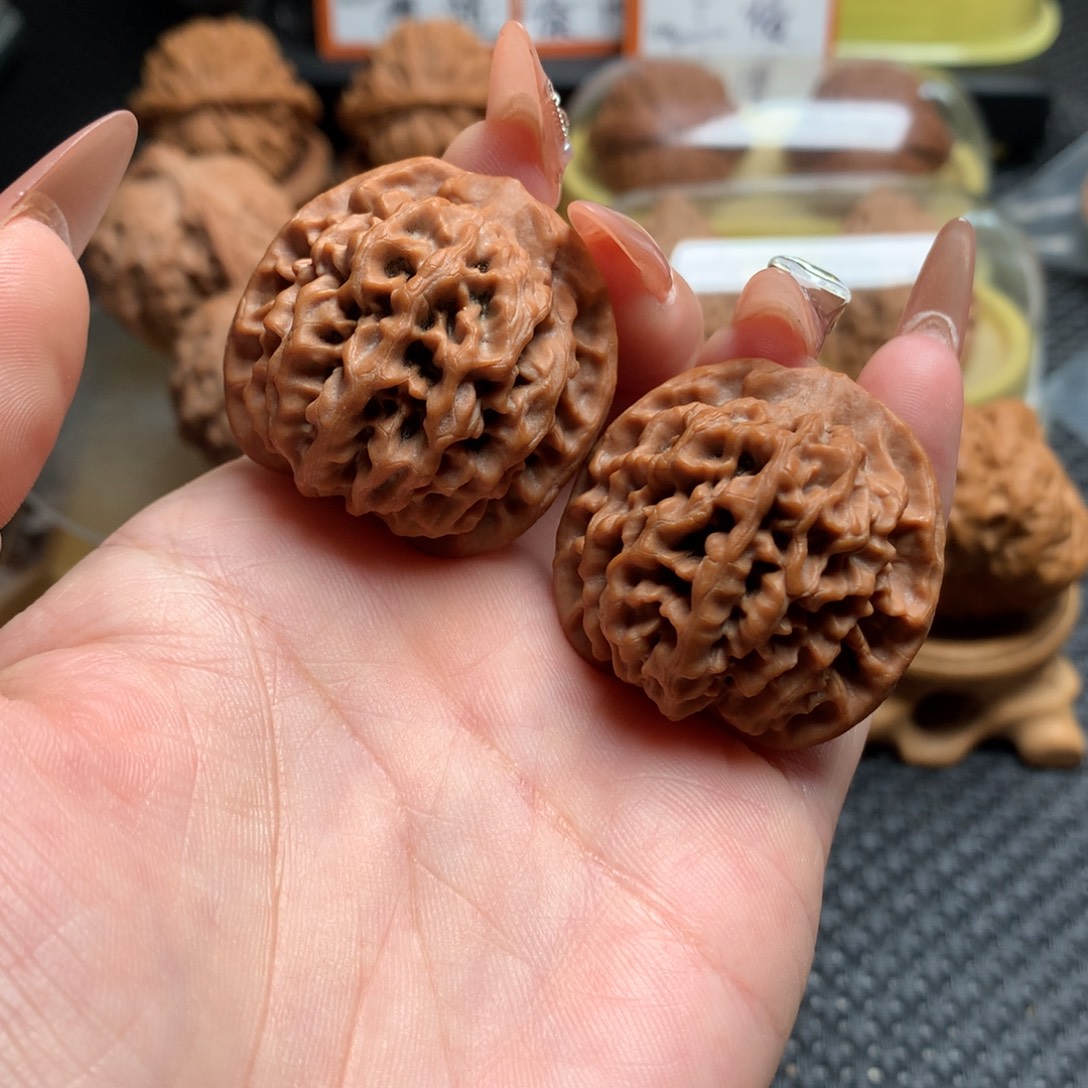 文玩核桃把件34秦闷