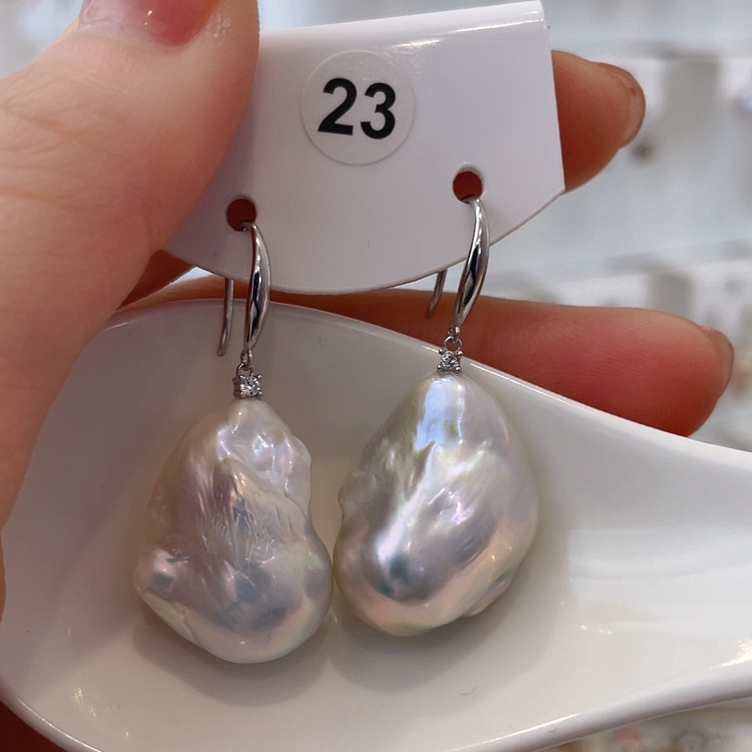 淡水珍珠颈饰银S925镶嵌燕*