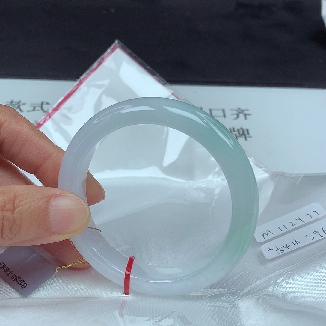 翡翠手镯未镶嵌54圈2477