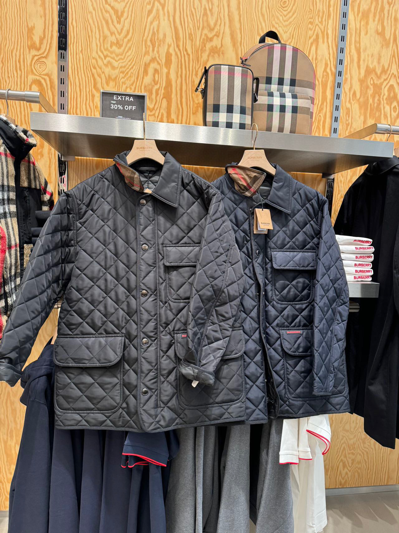 未使用 BURBERRY/博柏利 男款棉服 中款 宽松版型 