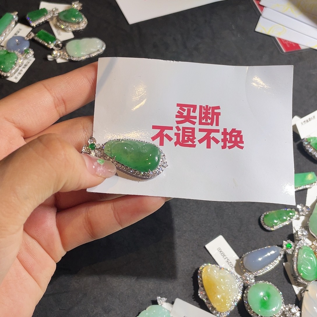 翡翠银S925镶嵌颈饰