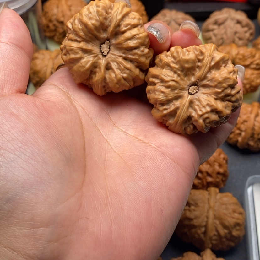 【闪购商品】文玩核桃把件文玩核桃