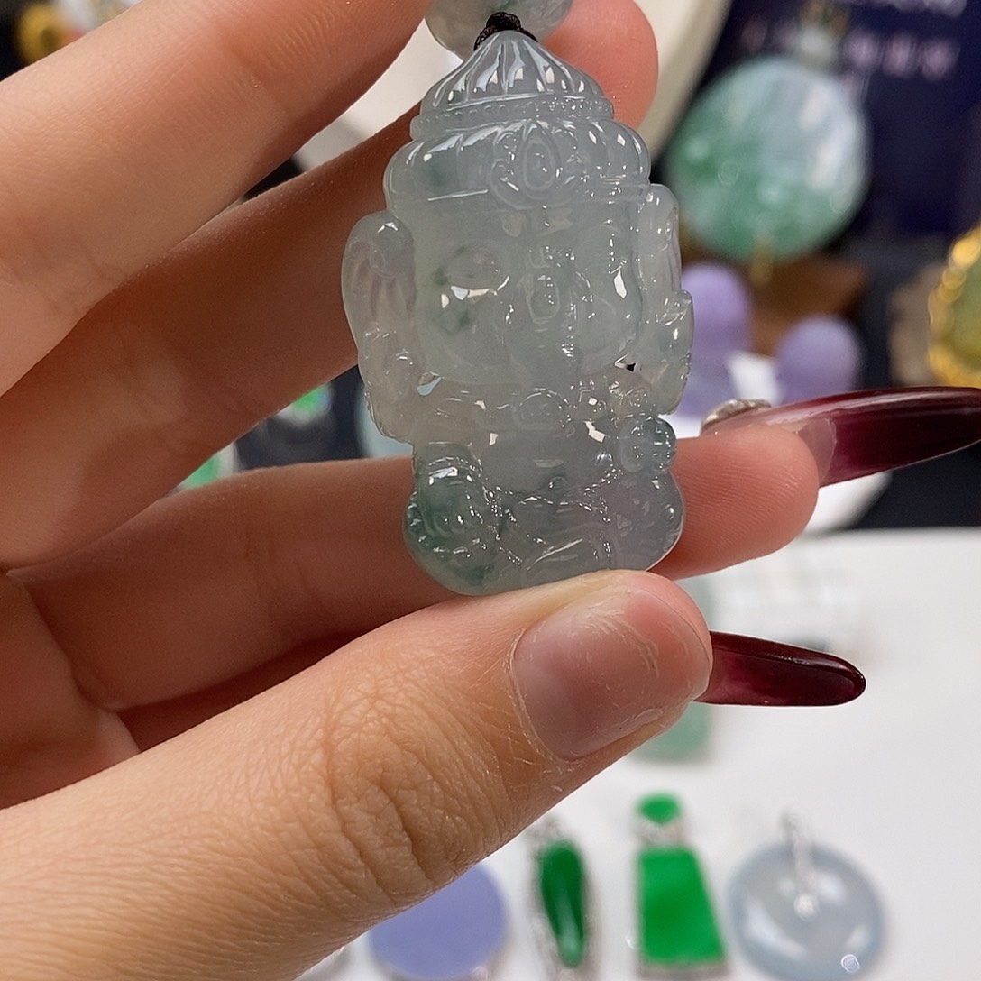翡翠吊坠(不含链)未镶嵌爱****秋