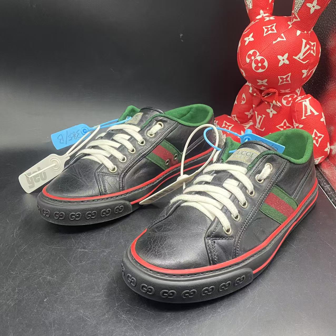 95新 GUCCI/古驰 【聚星福利】舒适黑色皮质1977板鞋38.5欧码olas30