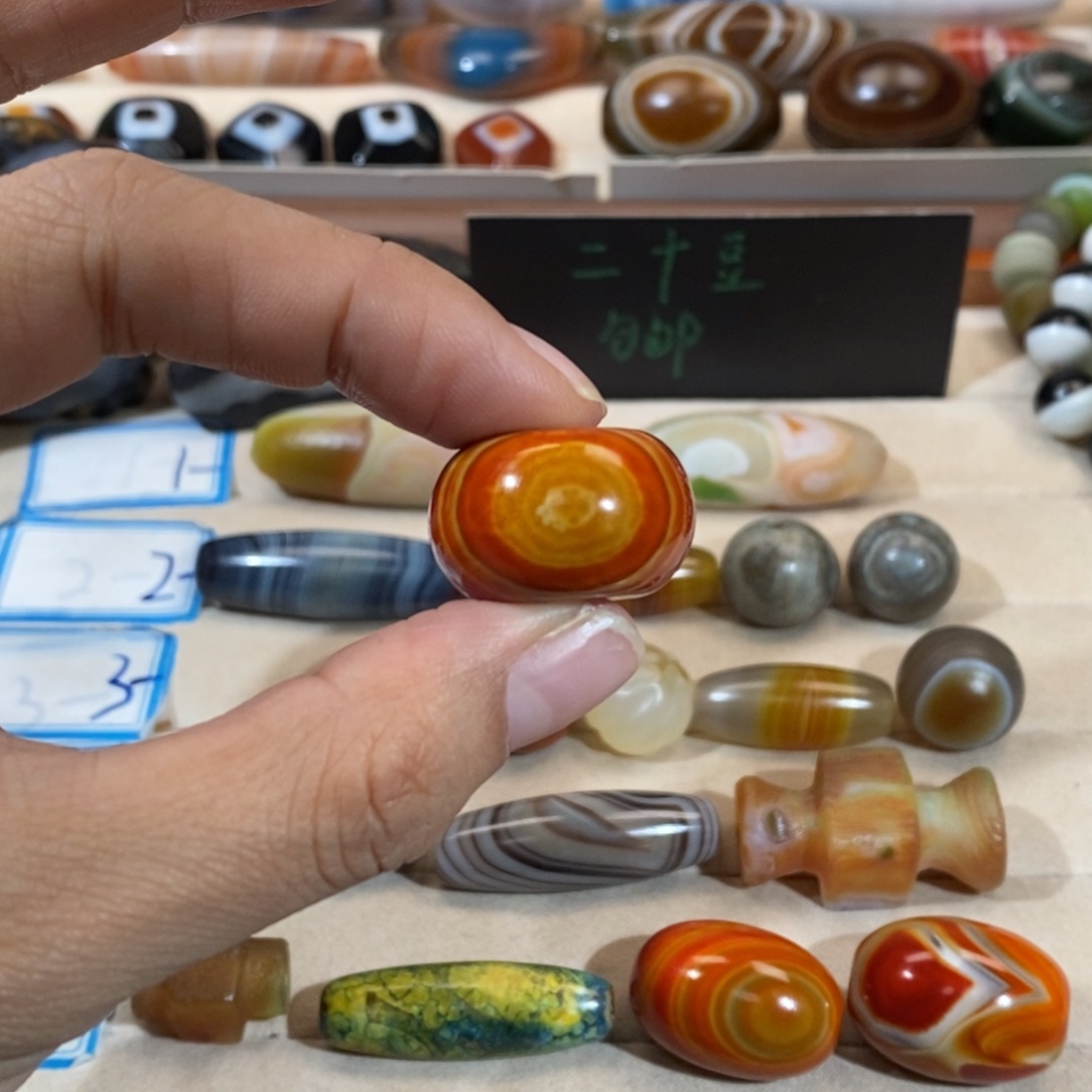 玛瑙/玉髓颈饰合金小*