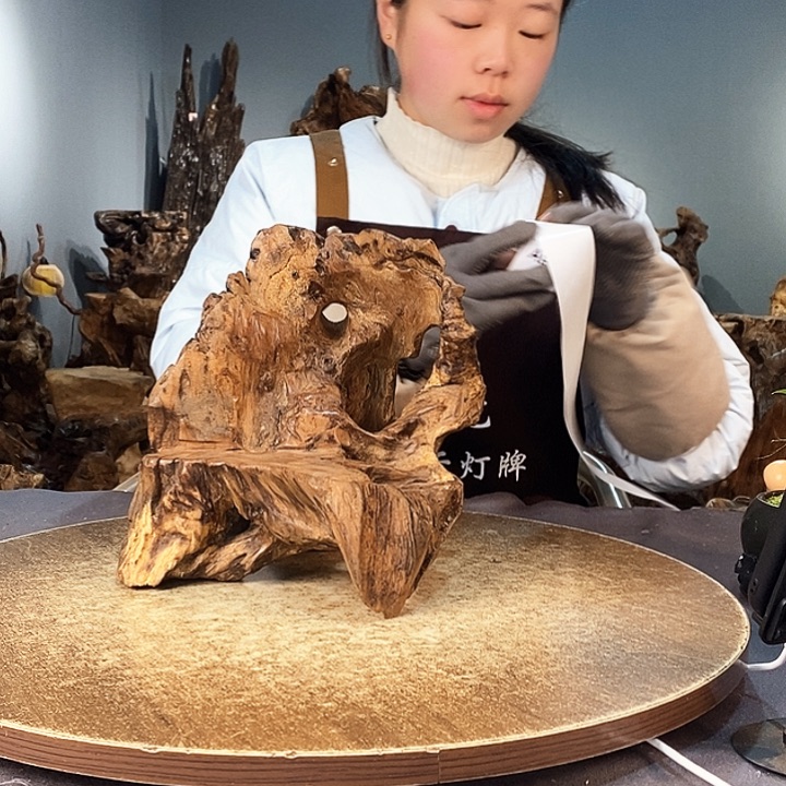 茶盏大*郎960株木的随行的根艺