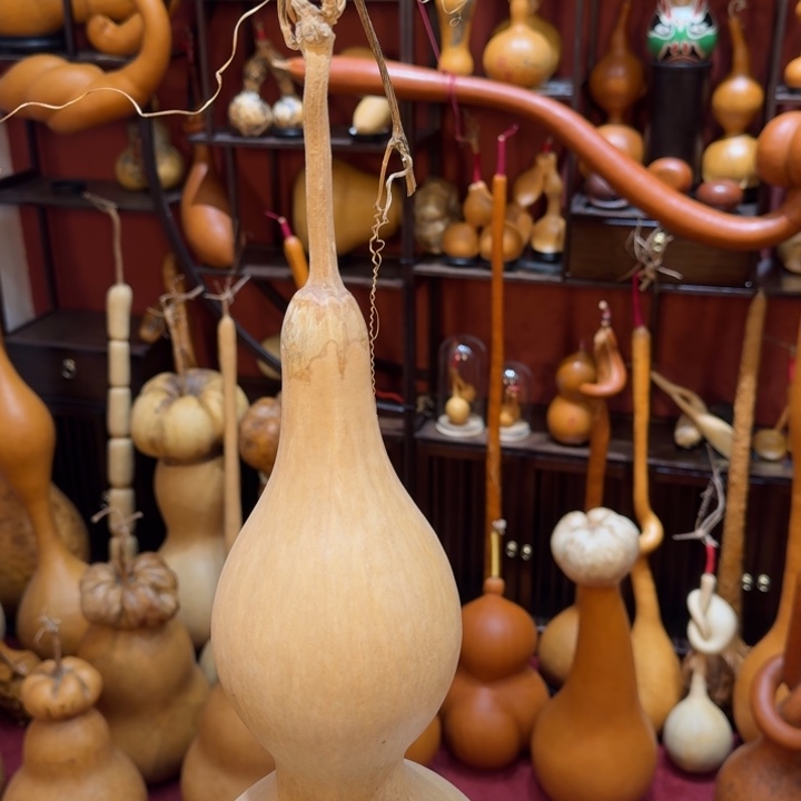 汤***圆大叶紫檀（黑酸枝木类）