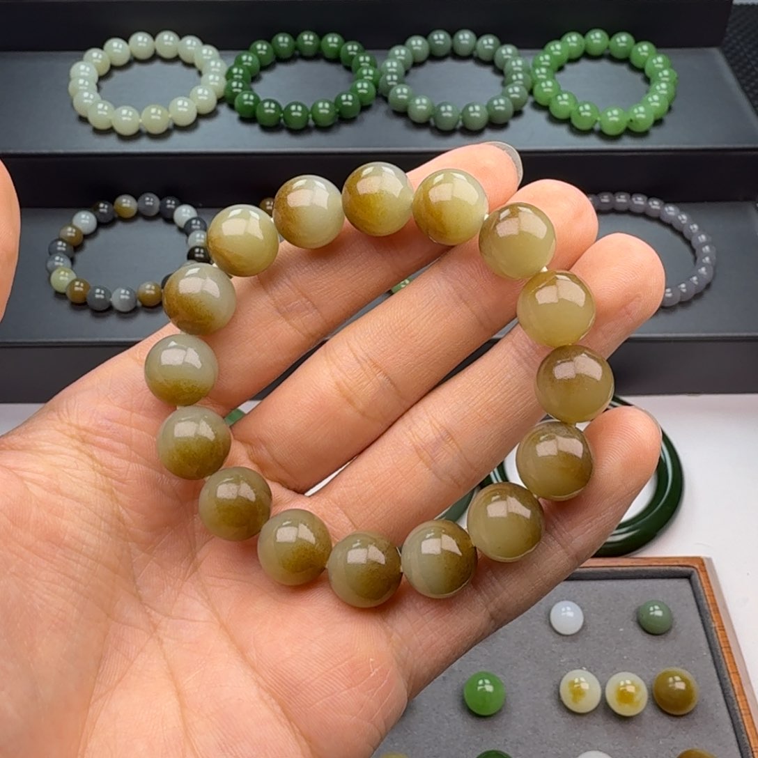 和田玉手串未镶嵌