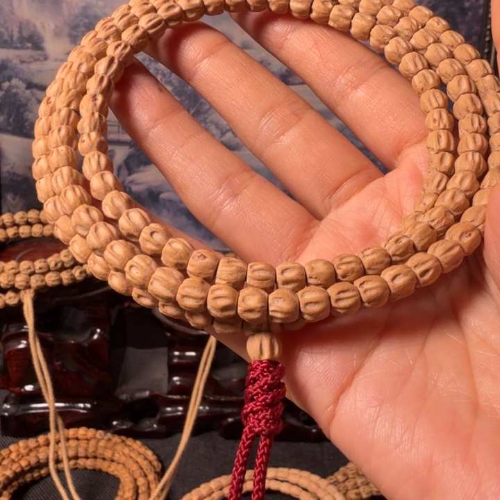 柏香籽/百香籽手串伍*.