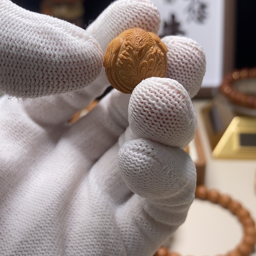 把件猴头核桃九天玄鸟