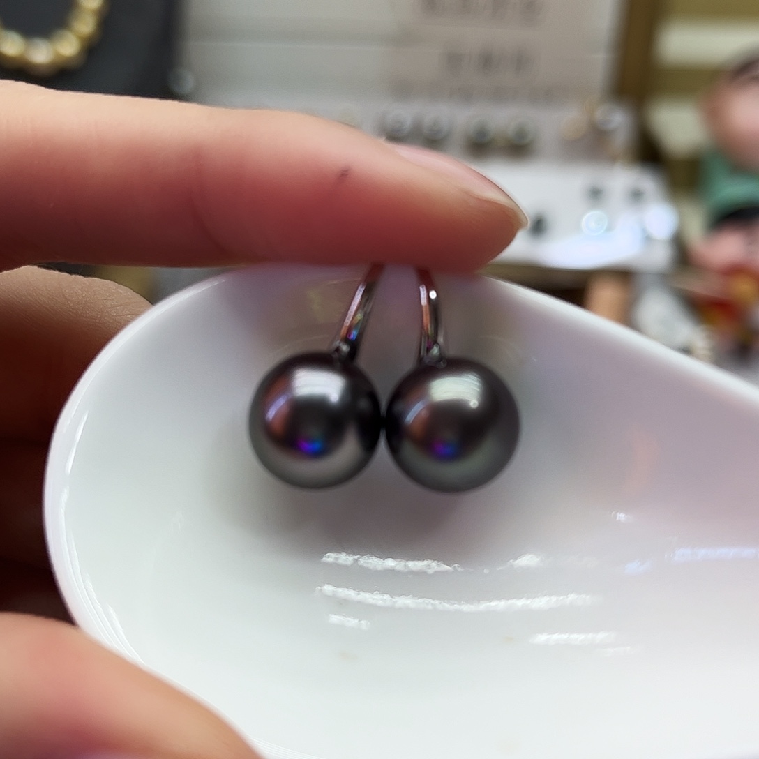 未镶嵌海水珍珠耳饰