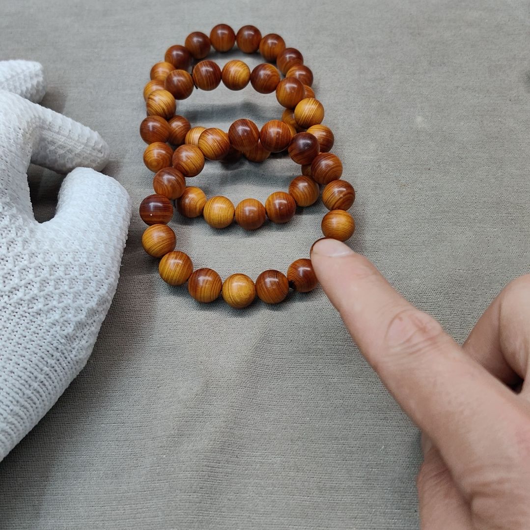 1.2黑油陈华料一条。。。。