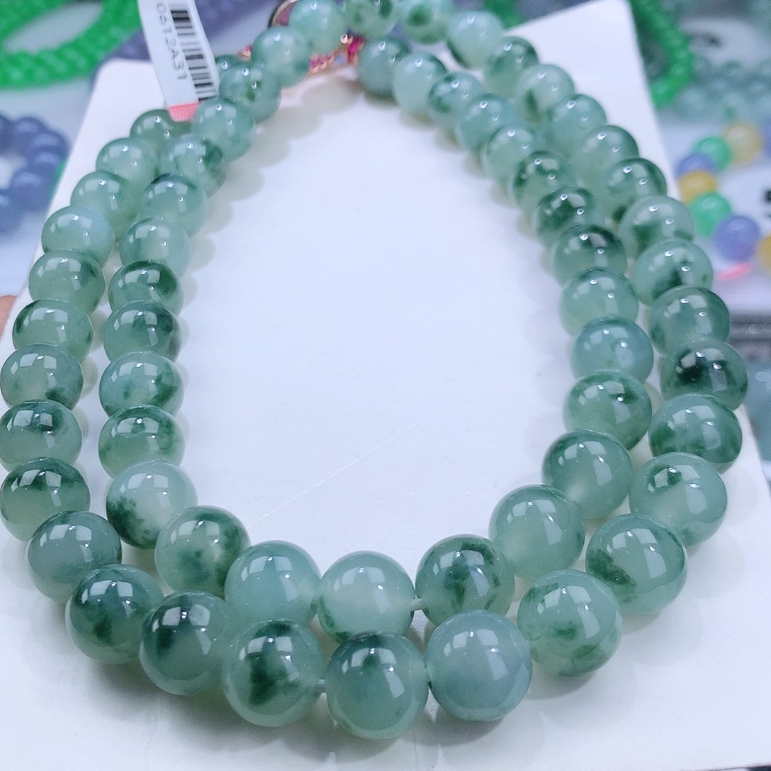 翡翠手串未镶嵌卡10