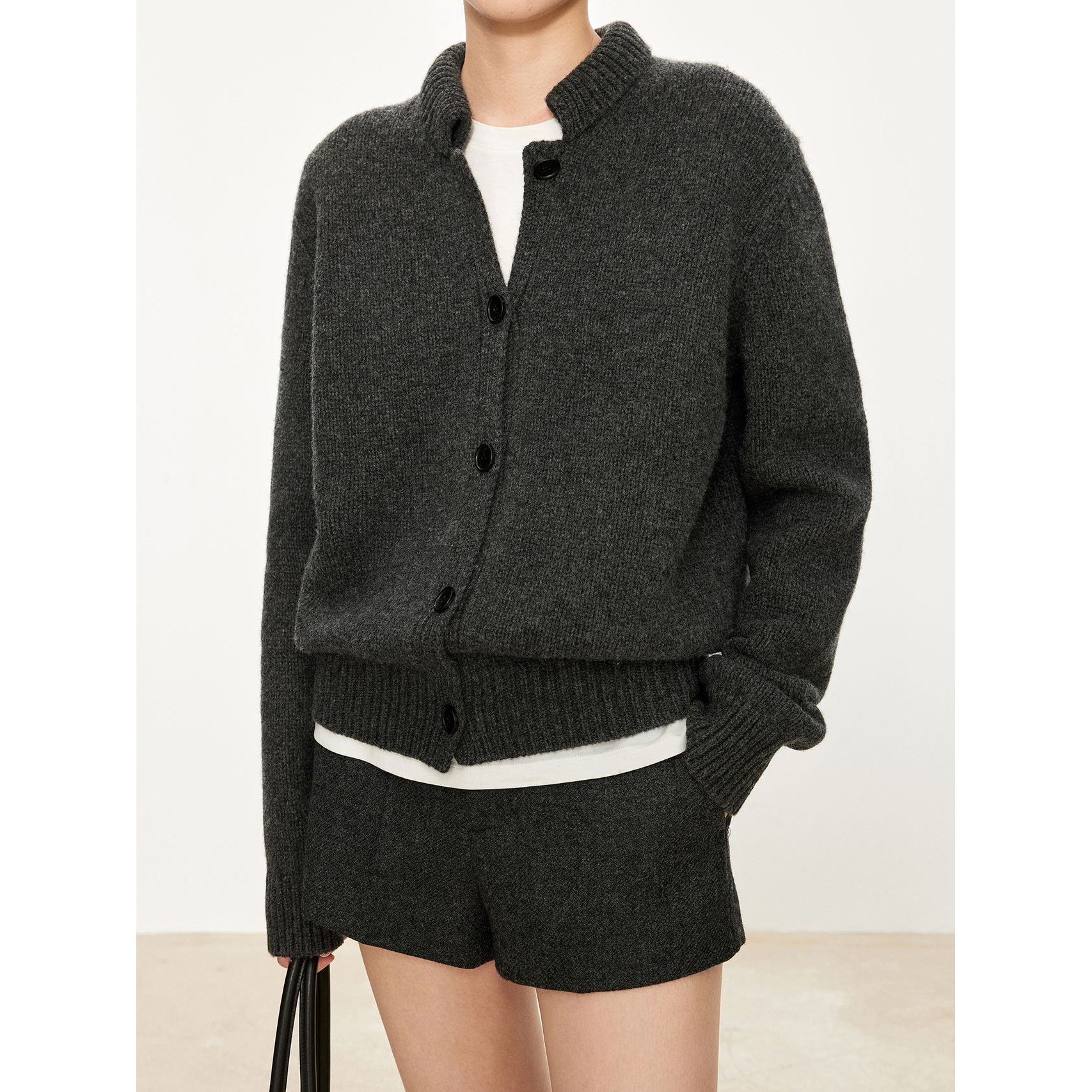 AW251447 秋冬老钱风翻折领100%绵羊毛针织开衫