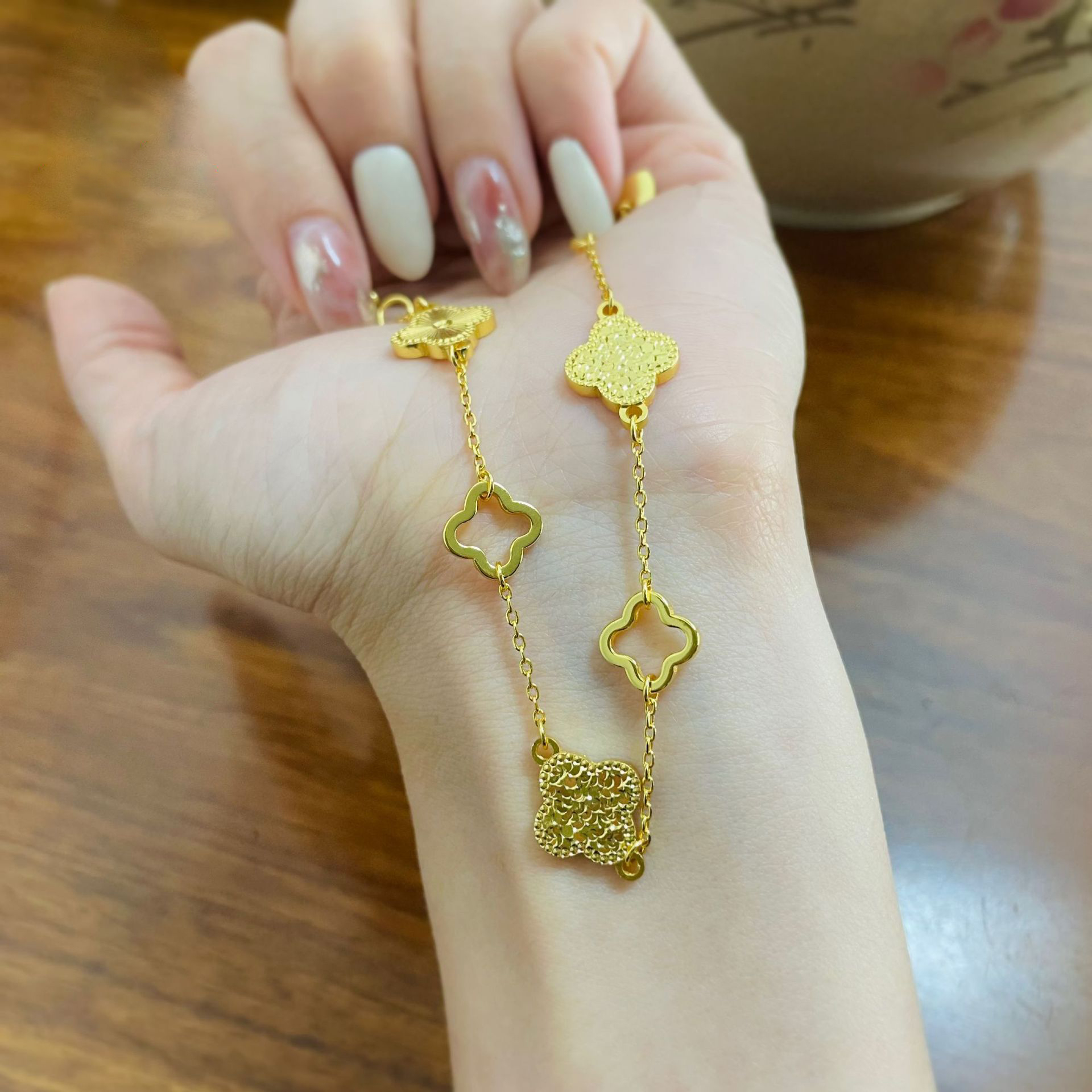 铜合金亚克力手链 铜合金高定手链CNC精品幸运四叶草手链超闪双面