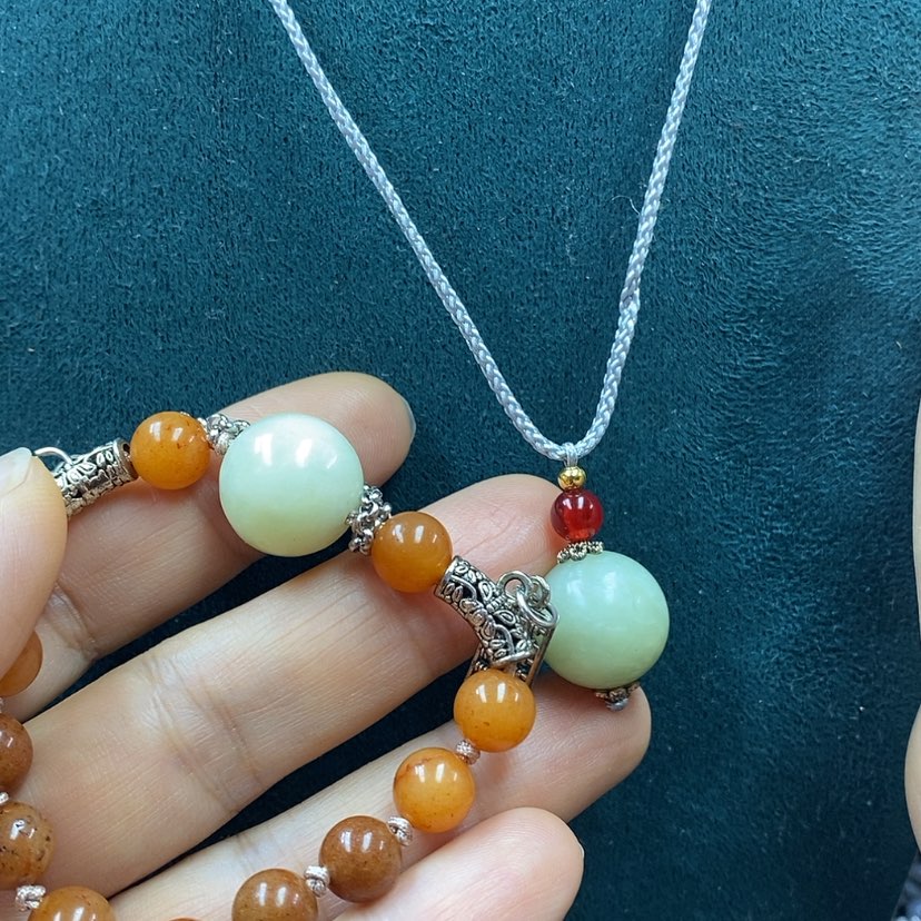 【闪购商品】蛇纹石玉吊坠，手牌未镶嵌