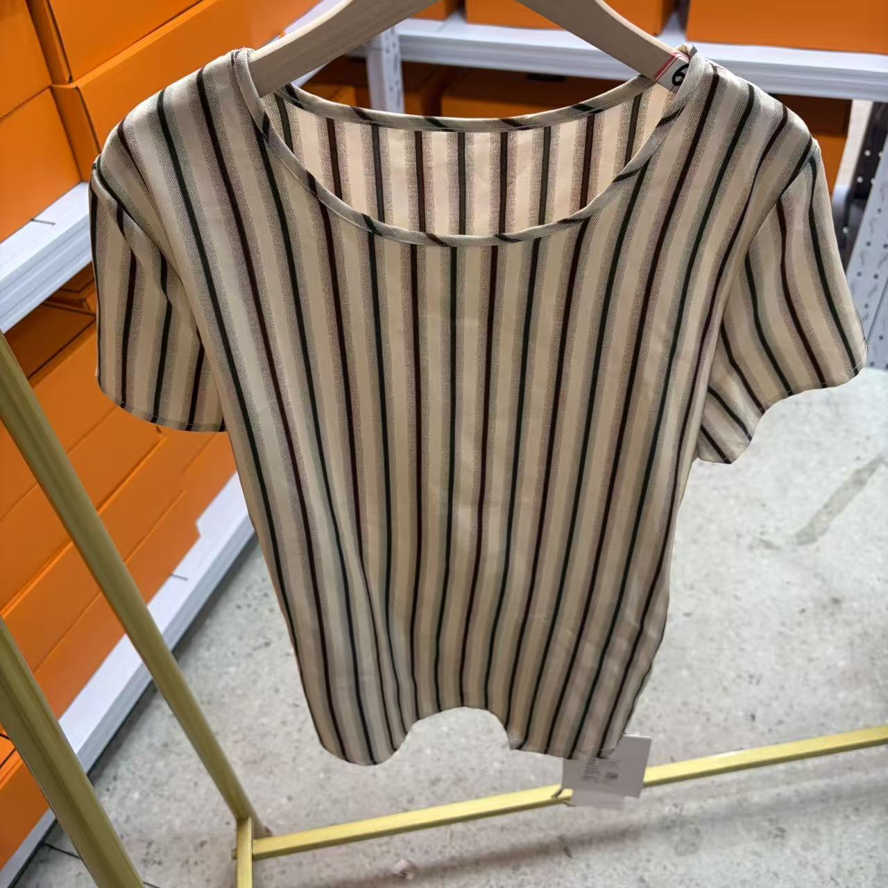 时尚休闲风短袖T恤速干条纹气质女RRA41