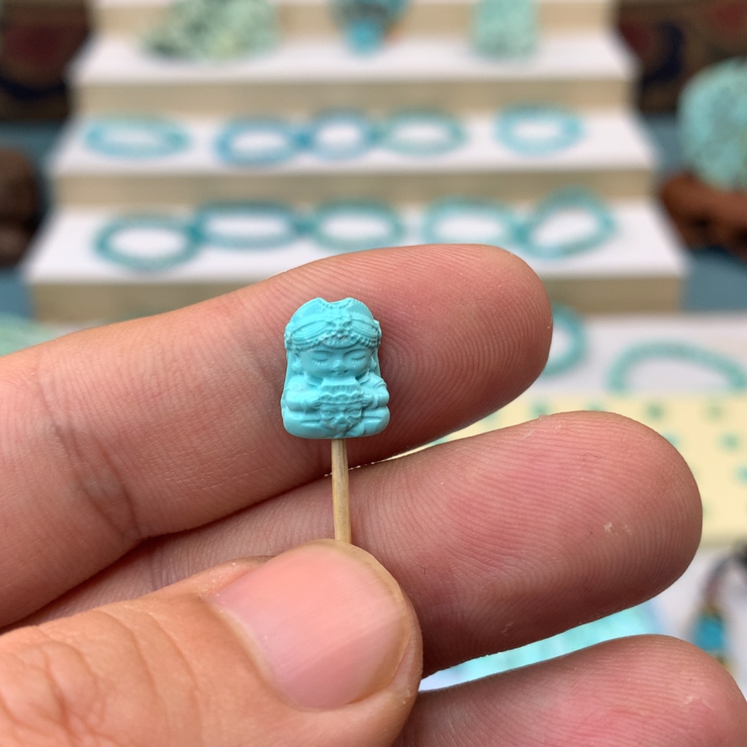 绿松石配饰未镶嵌