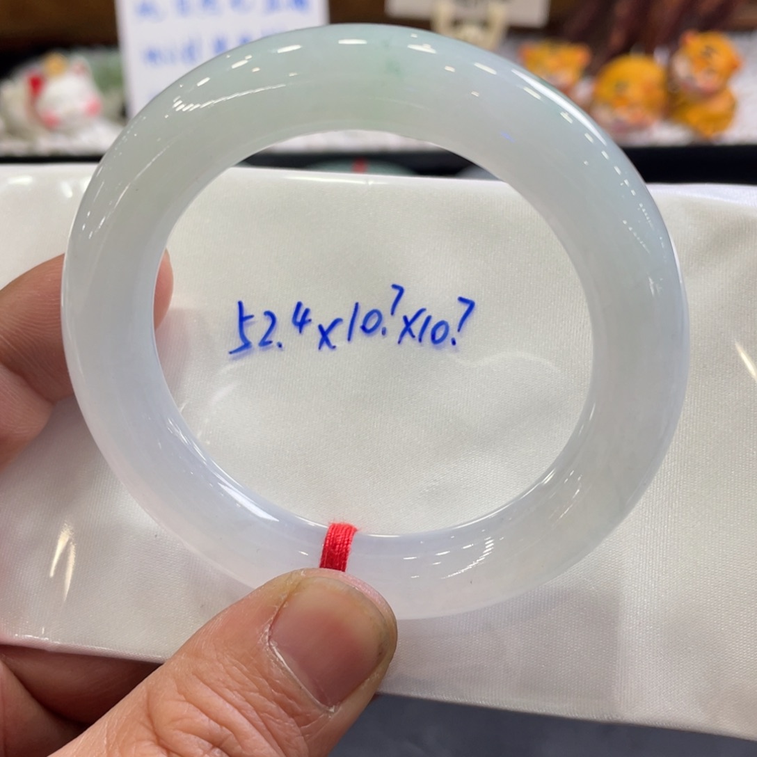 翡翠手镯未镶嵌52.4圆条